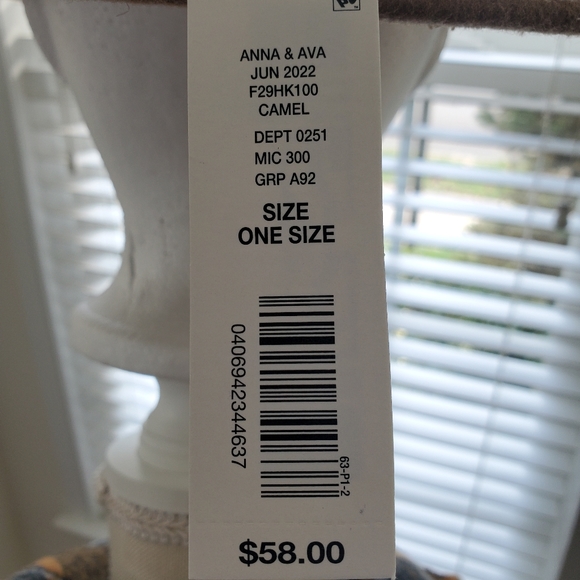 ANNA & AVA CAMEL FEDORA HAT - Picture 9 of 10